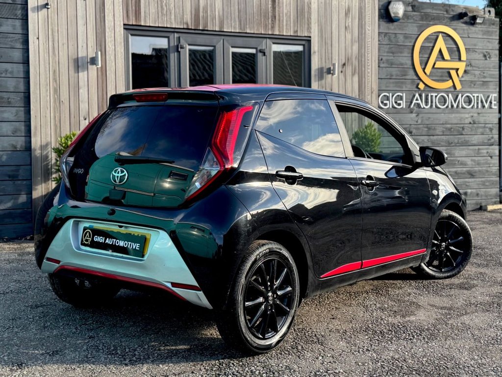 Used Toyota AYGO 2018 for sale - 76610303: Photo 13