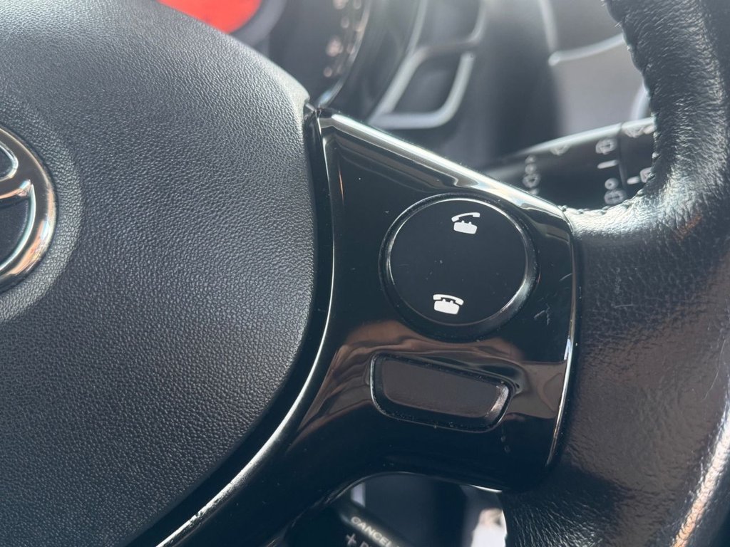 Used Toyota AYGO 2018 for sale - 76610303: Photo 22