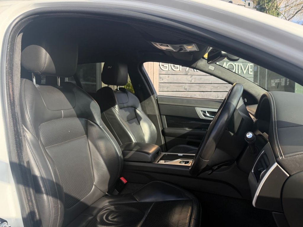 Used Jaguar XF 2013 for sale - 78017297: Photo 11