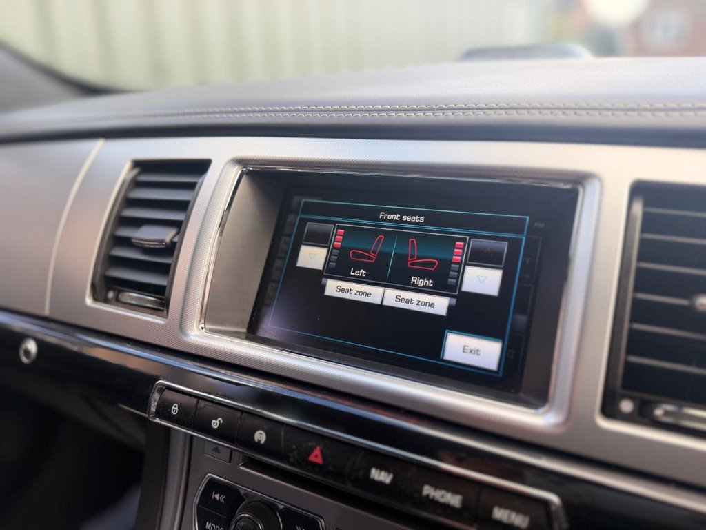 Used Jaguar XF 2013 for sale - 78017297: Photo 7