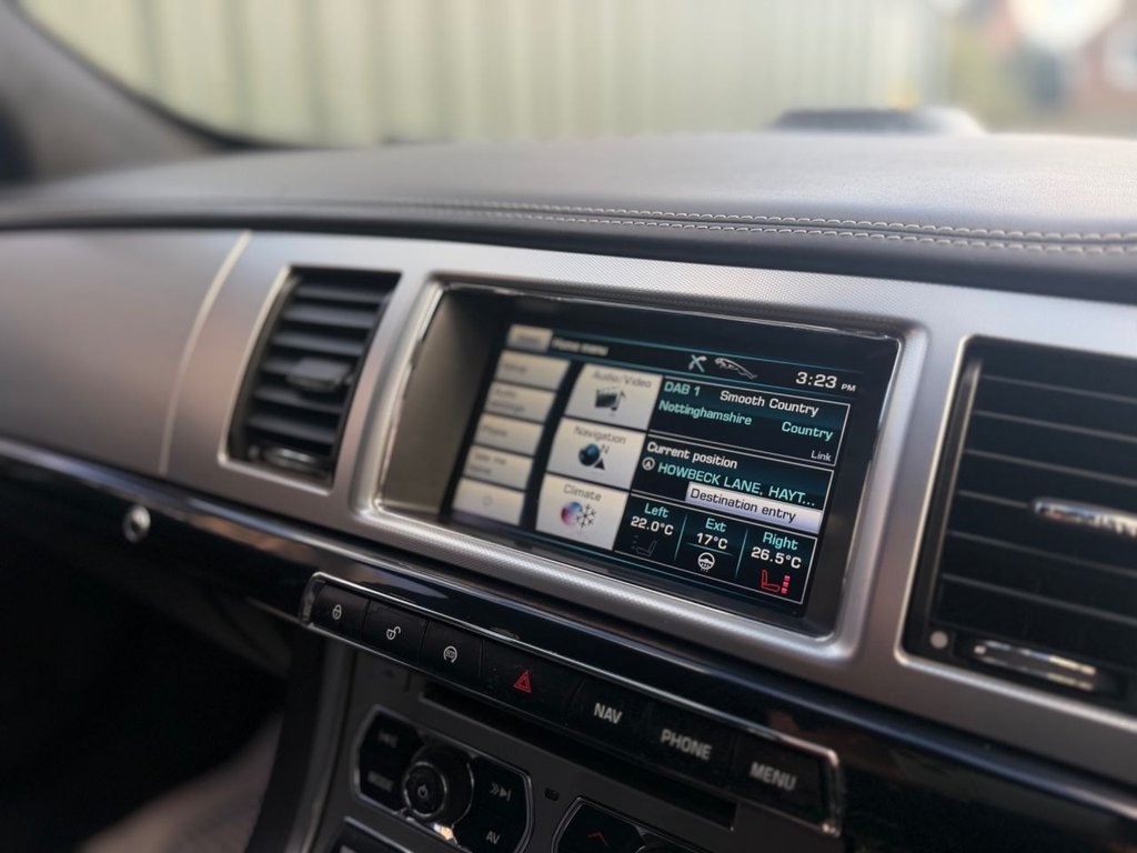 Used Jaguar XF 2013 for sale - 78017297: Photo 9