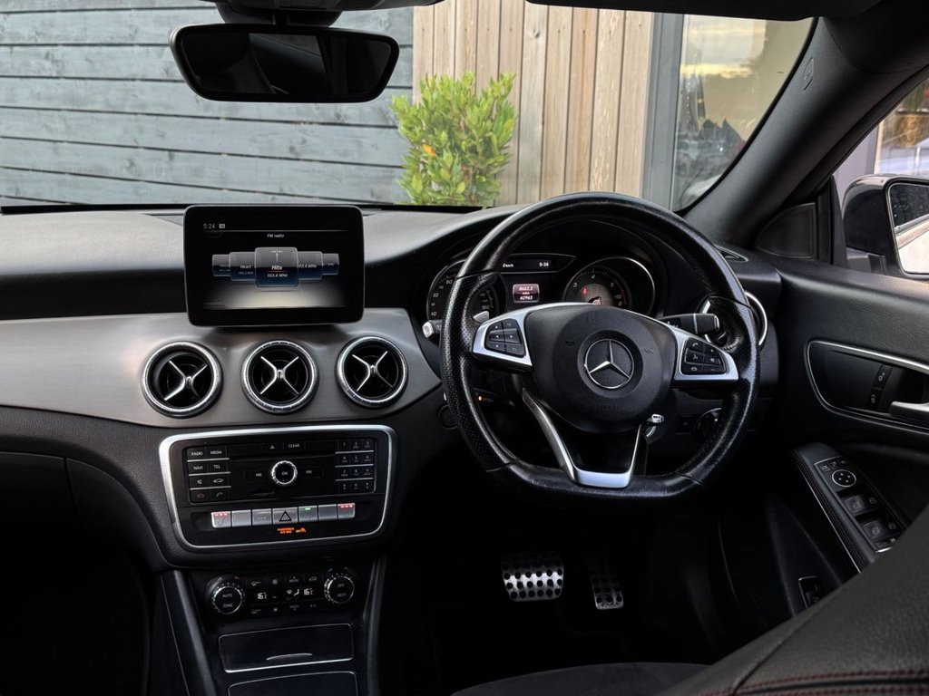 Used Mercedes-Benz CLA 2018 for sale - 76048040: Photo 2