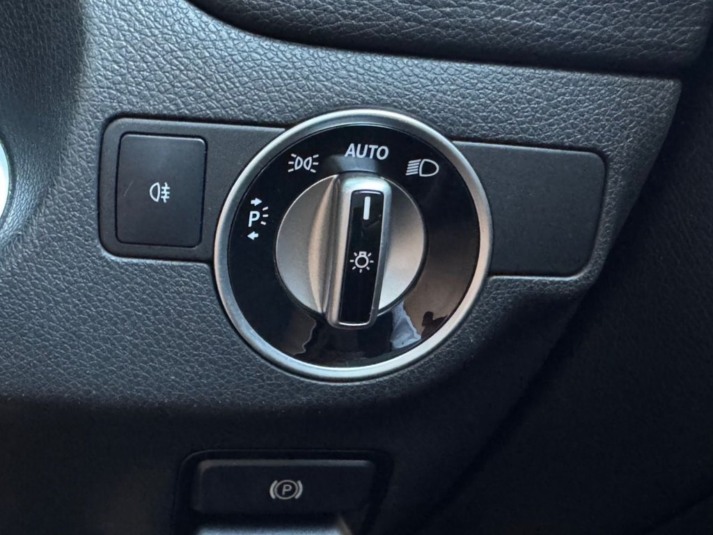 Used Mercedes-Benz GLA 2015 for sale - 77936686: Photo 10