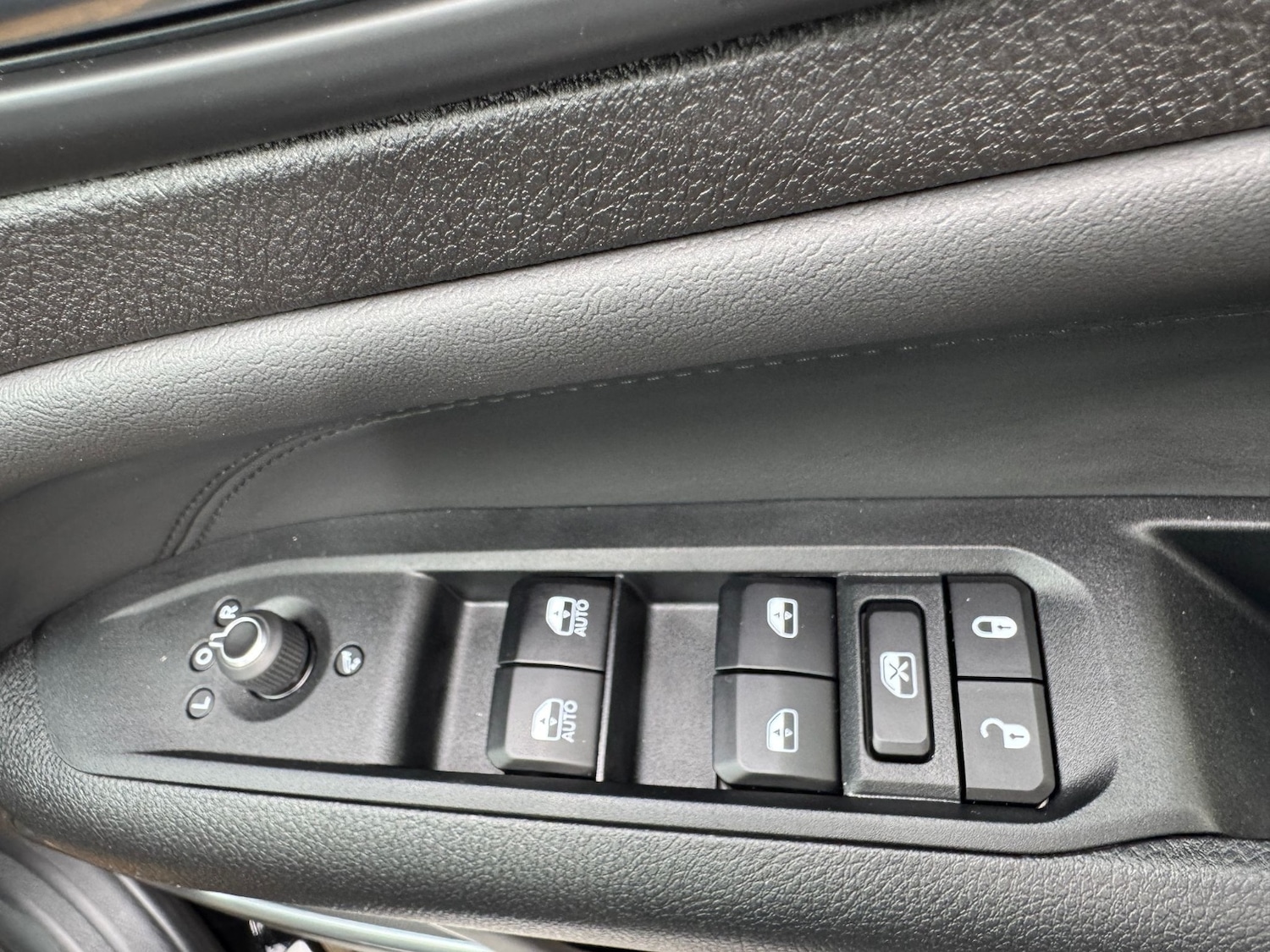 Used Jeep Compass 2025 for sale - 76350856: Photo 35