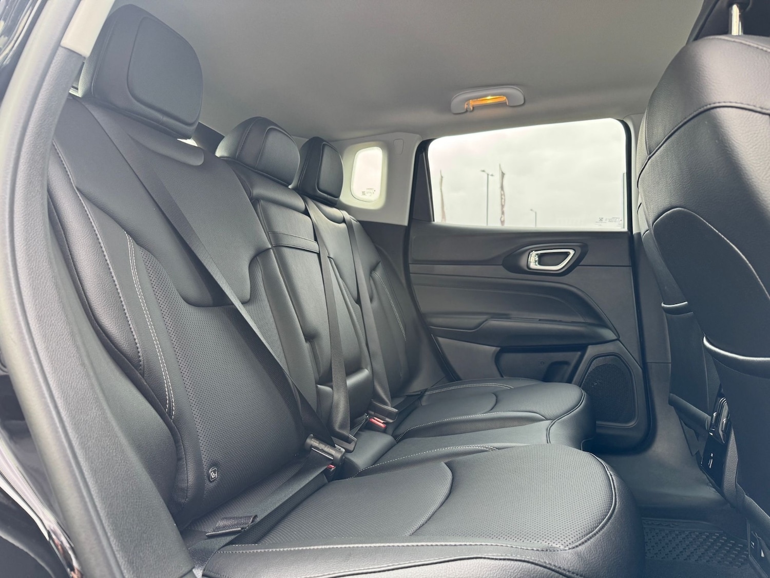 Used Jeep Compass 2025 for sale - 76350856: Photo 38