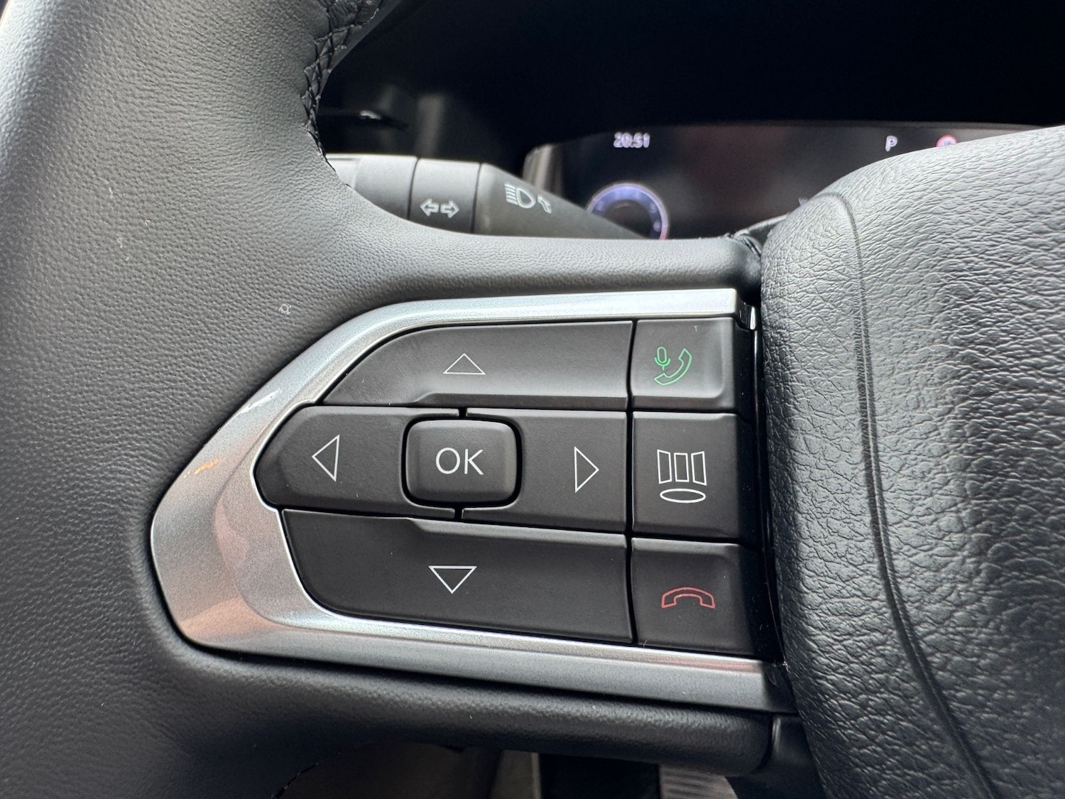 Used Jeep Compass 2025 for sale - 76350856: Photo 39
