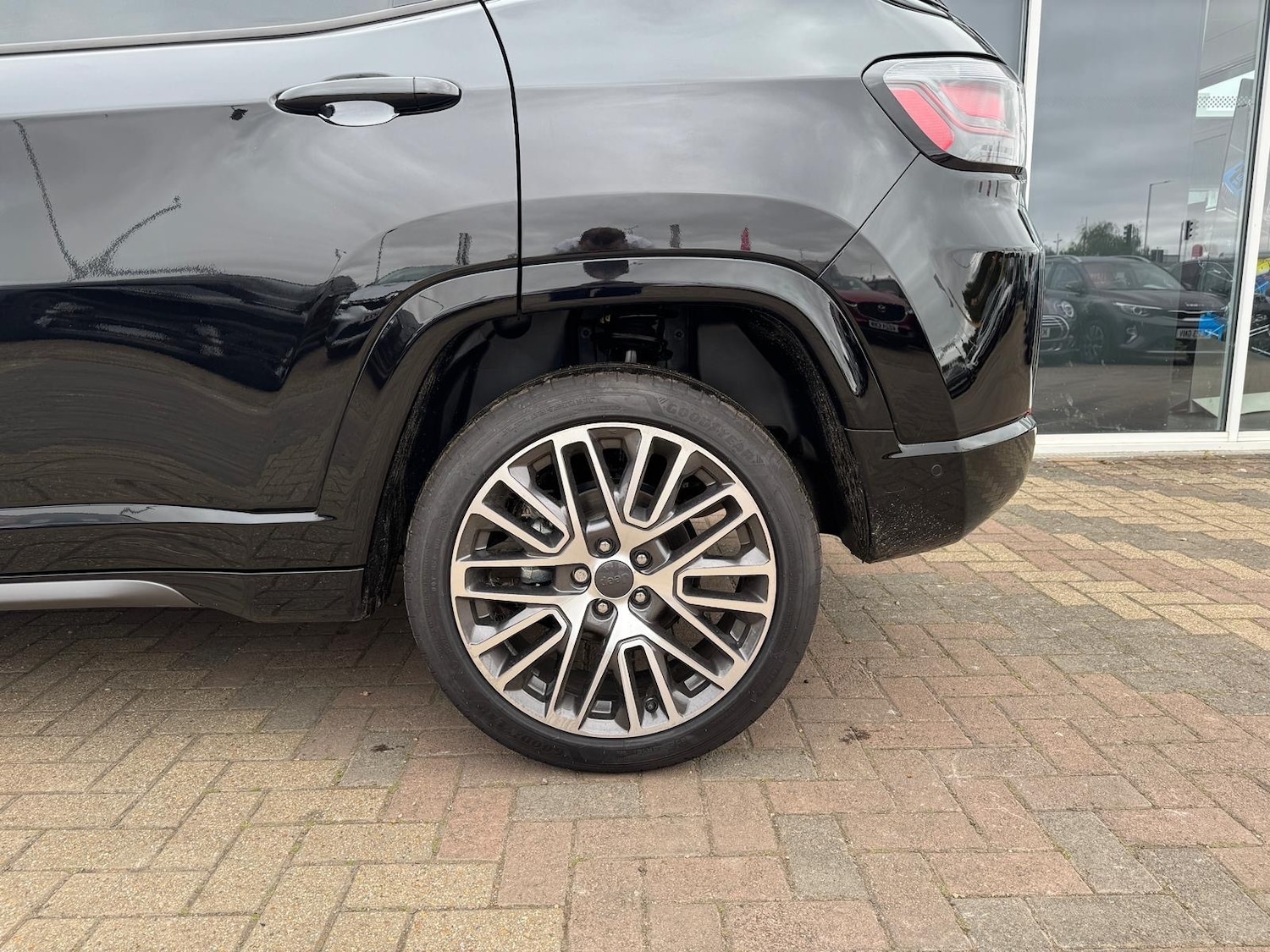 Used Jeep Compass 2025 for sale - 76350856: Photo 5