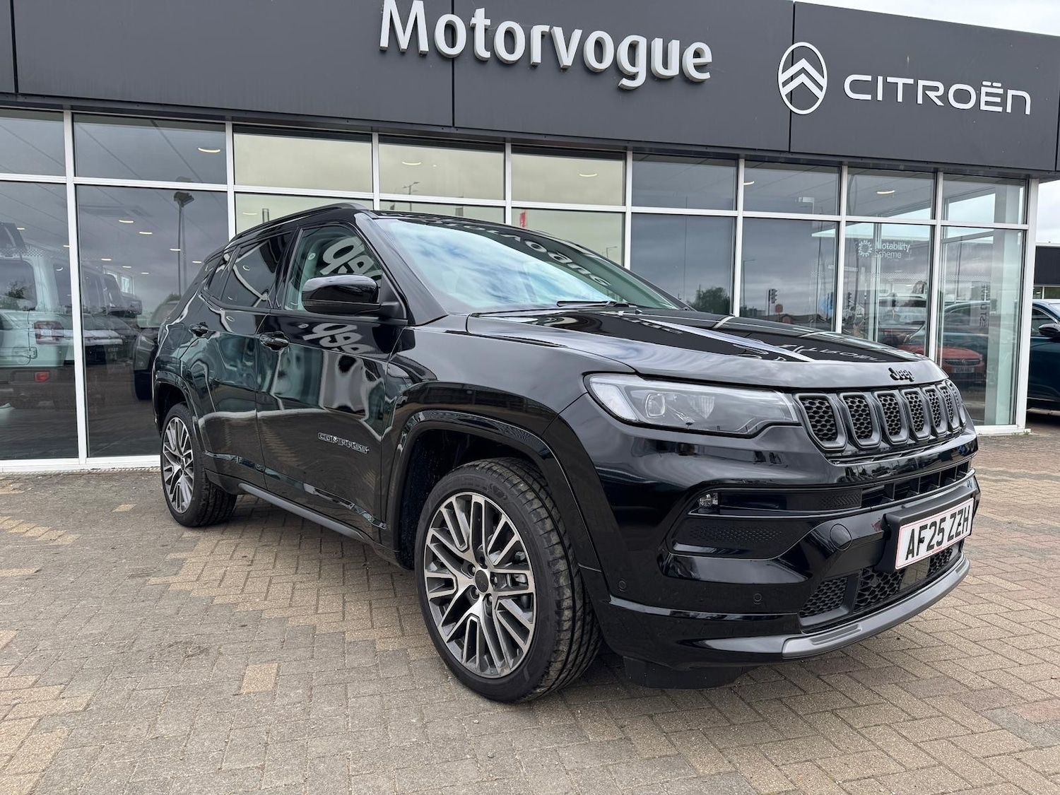 Used Jeep Compass 2025 for sale - 76350856: Photo 8