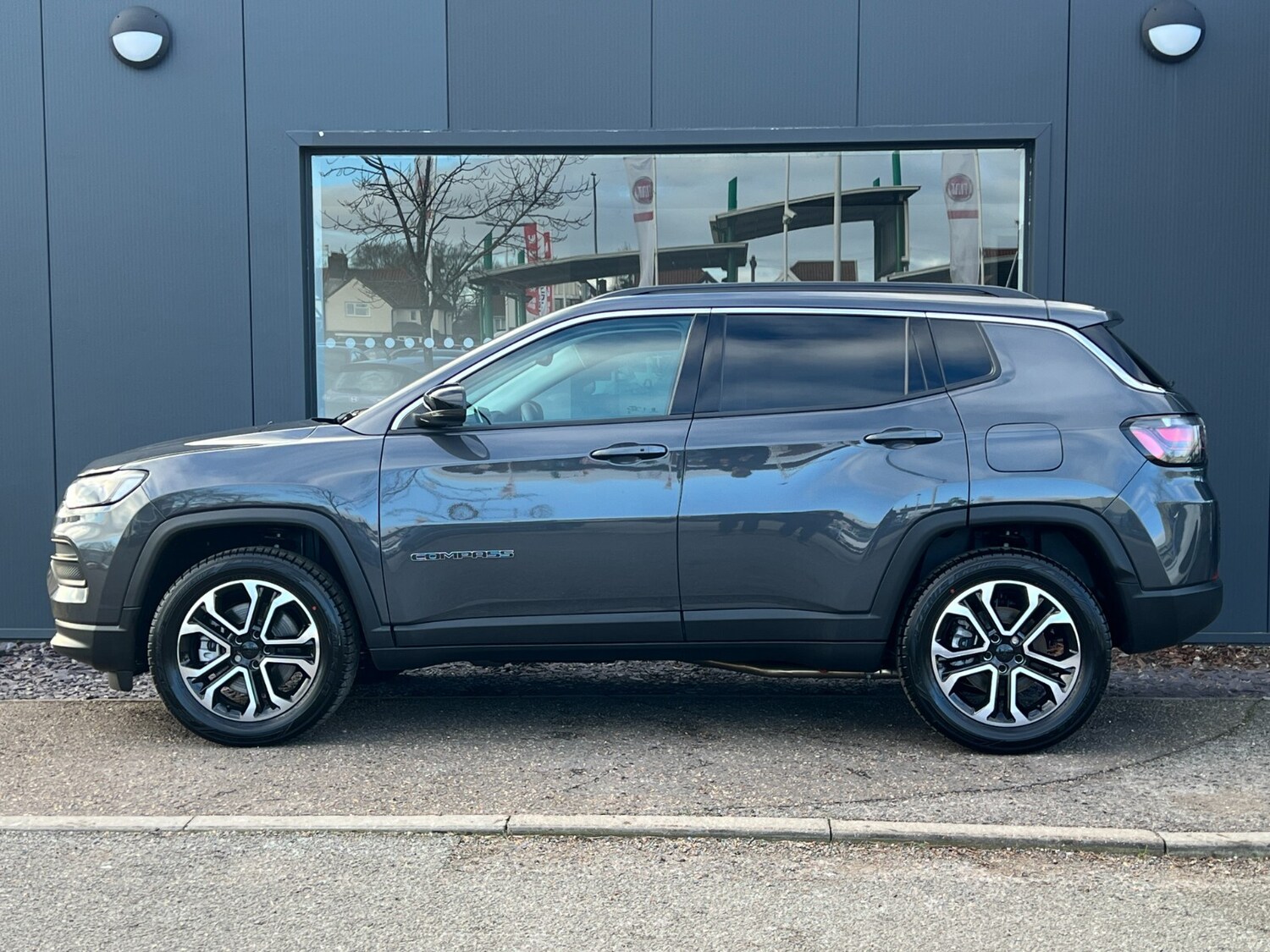 Used Jeep Compass 2023 for sale - 76338775: Photo 17