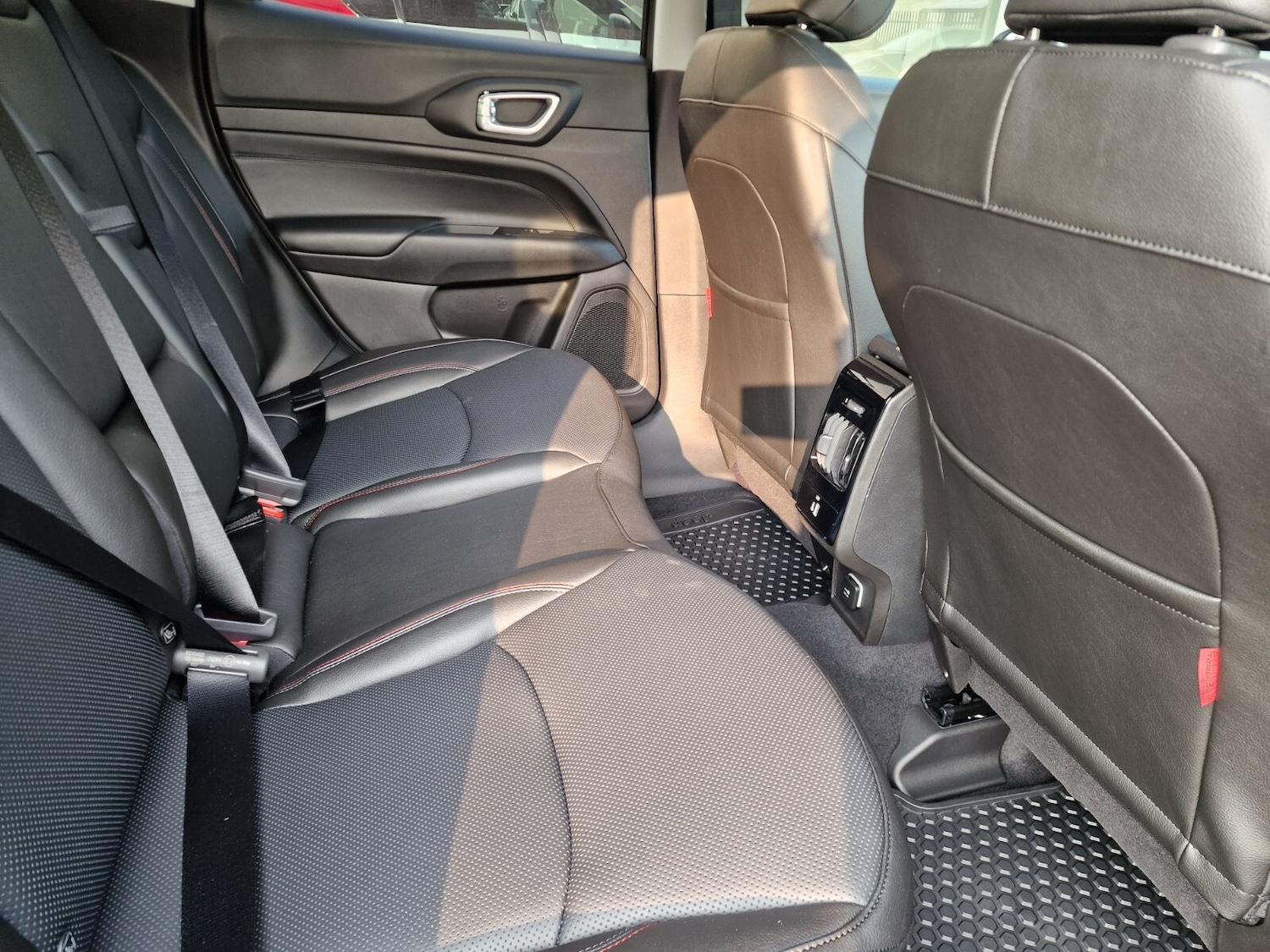 Used Jeep Compass 2024 for sale - 76350714: Photo 24