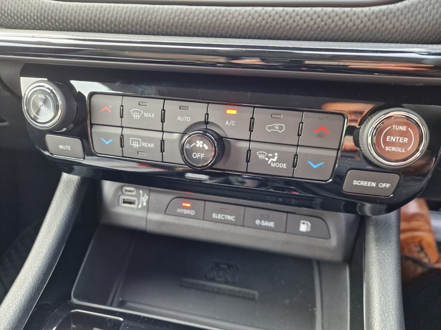 Used Jeep Compass 2024 for sale - 76350714: Photo 35