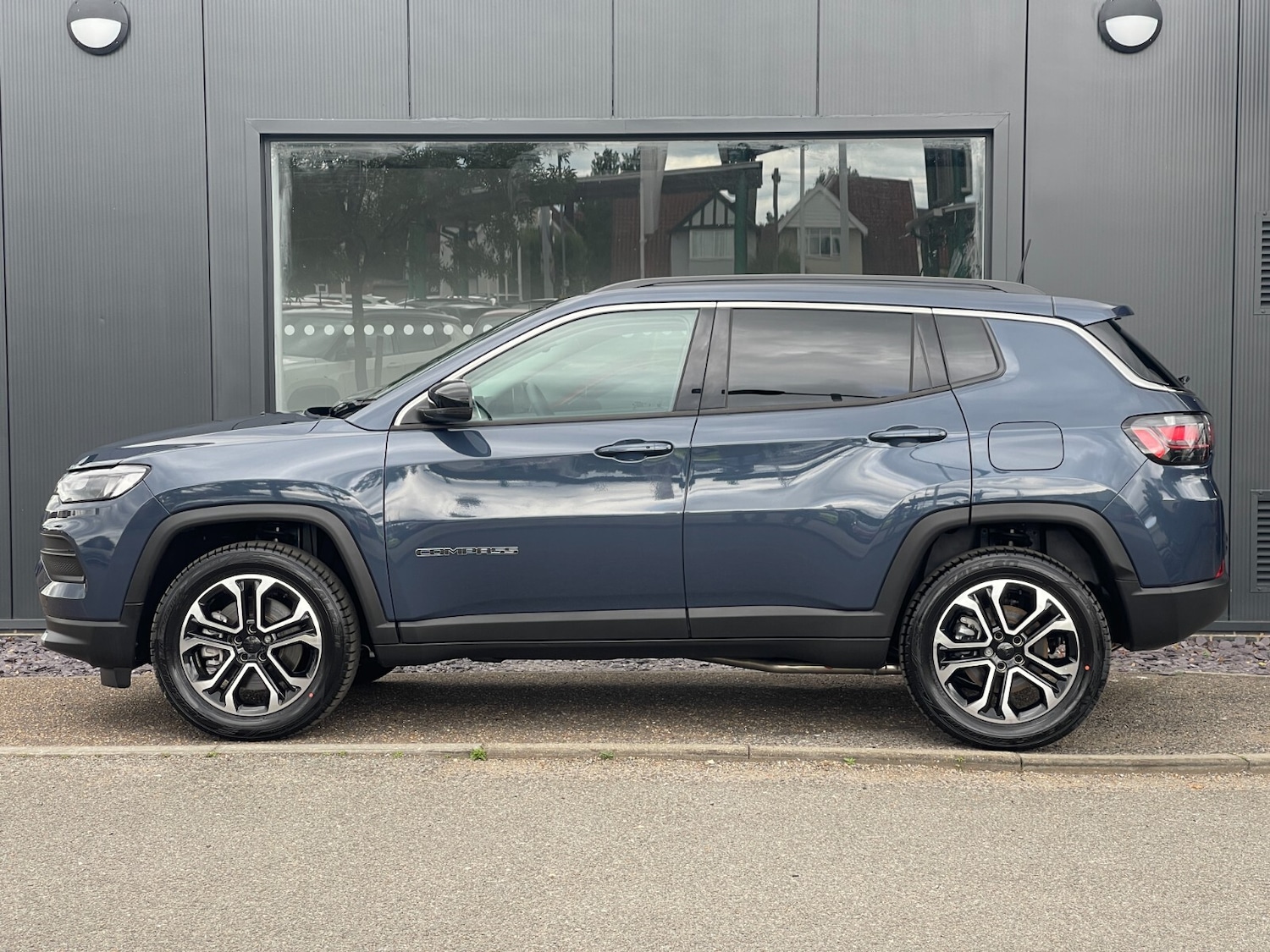 Used Jeep Compass 2023 for sale - 76350735: Photo 6