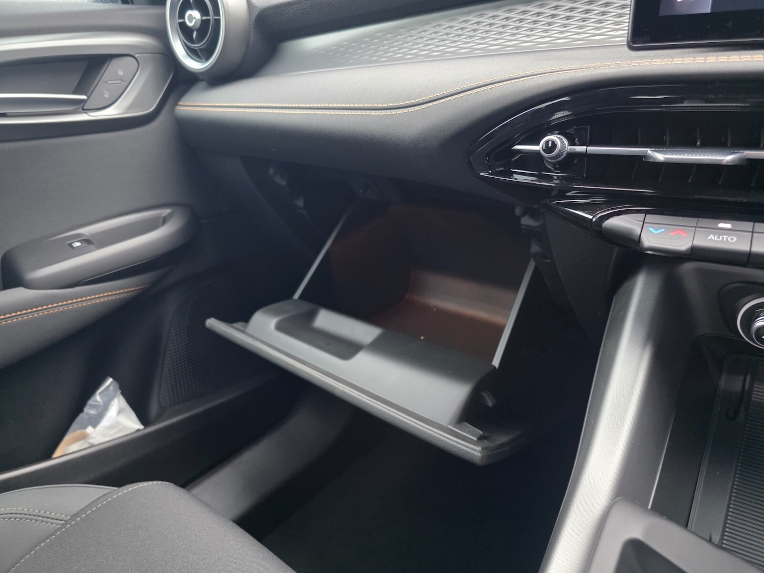 Used Alfa Romeo Tonale 2025 for sale - 76888728: Photo 60