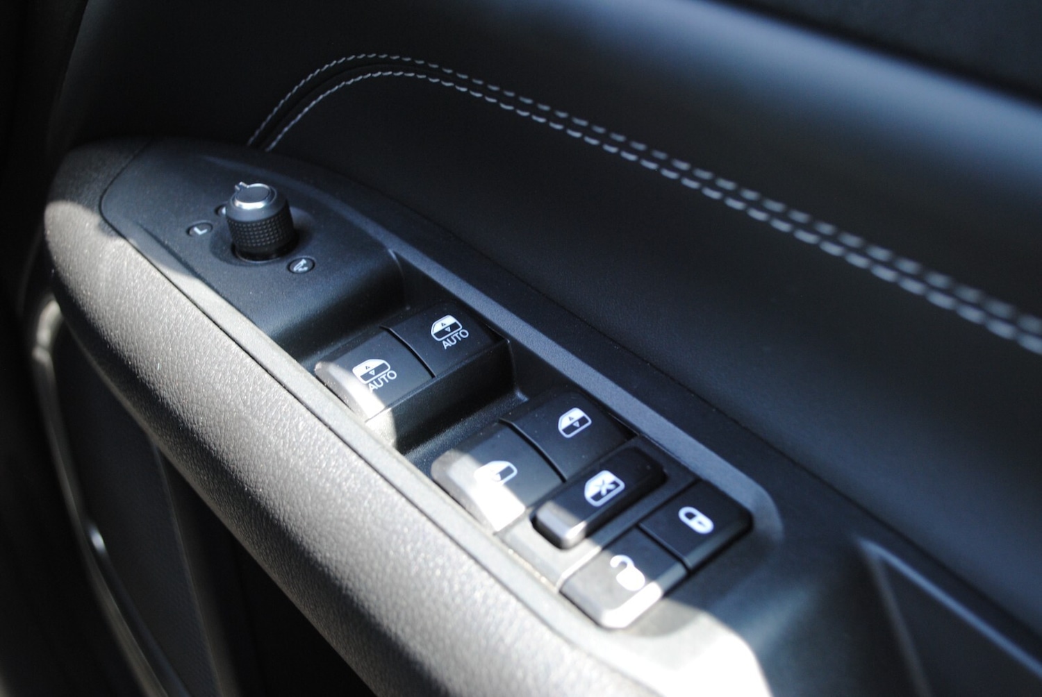 Used Jeep Compass 2023 for sale - 76338801: Photo 14
