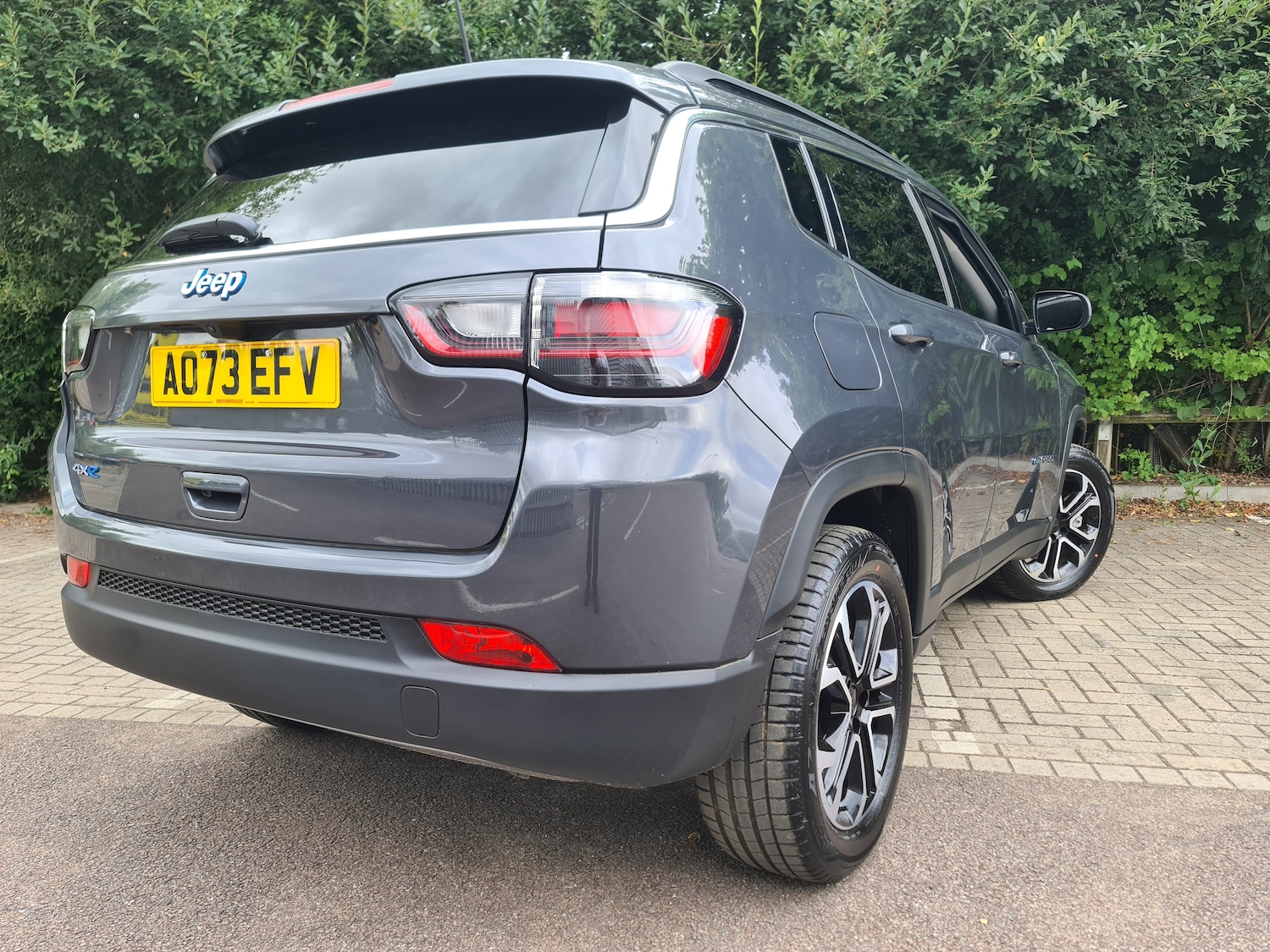 Used Jeep Compass 2023 for sale - 76350860: Photo 3