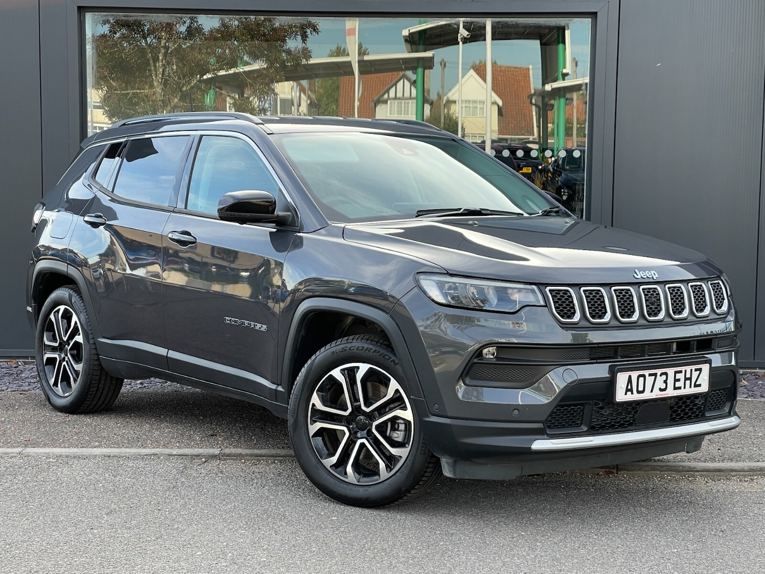 Used Jeep Compass 2023 for sale - 76338925: Photo 1