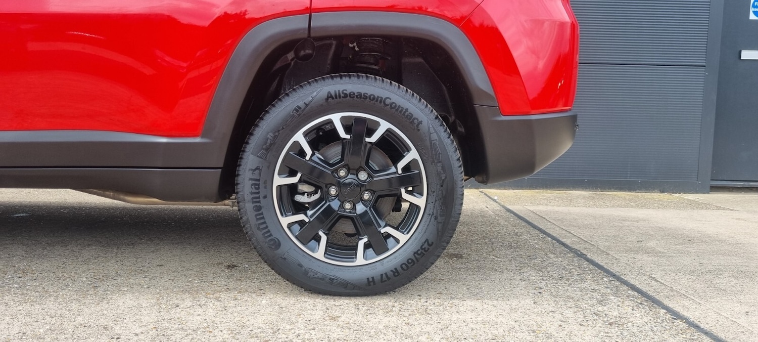 Used Jeep Compass 2023 for sale - 76350990: Photo 11