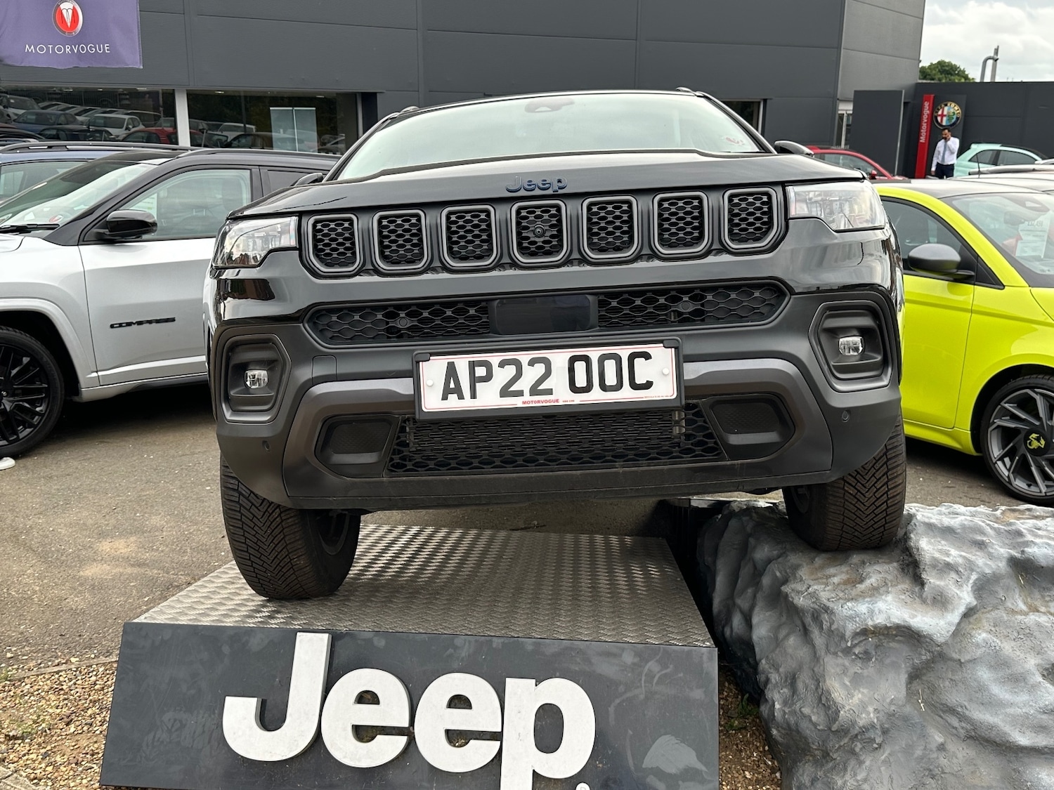 Used Jeep Compass 2022 for sale - 76350872: Photo 3