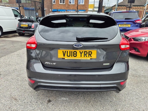 Used Ford Focus 2018 for sale - 76080902: Photo 10