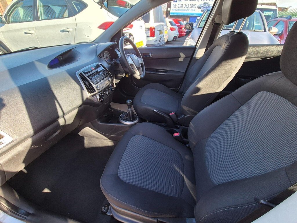 Used Hyundai i20 2013 for sale - 76642593: Photo 13