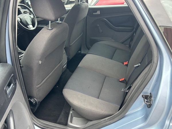 Used Ford Focus 2006 for sale - 76210760: Photo 7