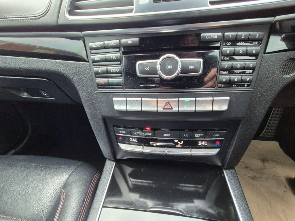 Used Mercedes-Benz E Class 2013 for sale - 76496303: Photo 23