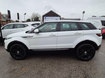 Used Land Rover Range Rover Evoque 2017 for sale - 76582828: Photo