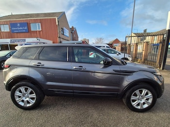 Used Land Rover Range Rover Evoque 2015 for sale - 76740513: Photo