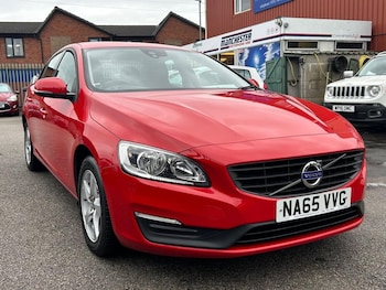 2015 (65) - D3 [150] Business Edition 4dr