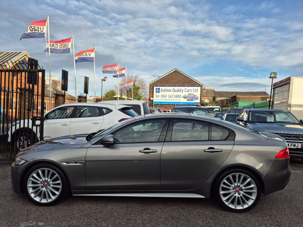 Used Jaguar XE 2017 for sale - 76841274: Photo 1