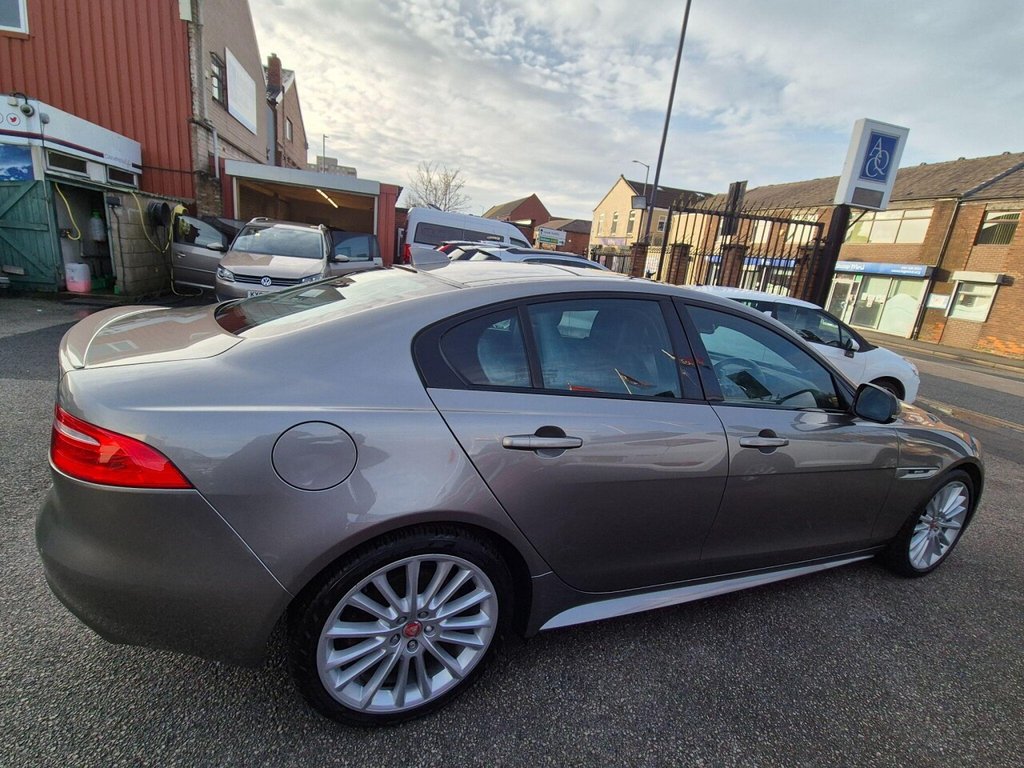 Used Jaguar XE 2017 for sale - 76841274: Photo 10