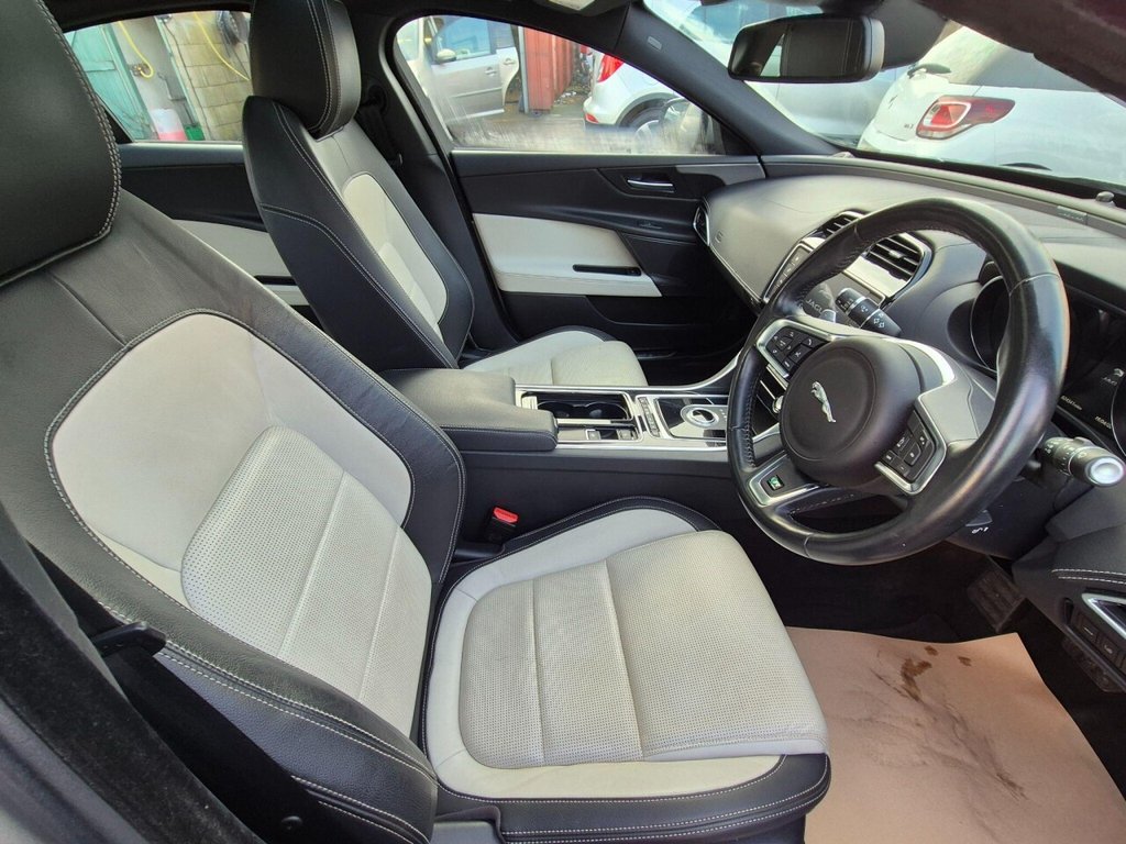 Used Jaguar XE 2017 for sale - 76841274: Photo 14