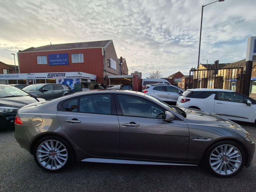 Used Jaguar XE 2017 for sale - 76841274: Photo 9