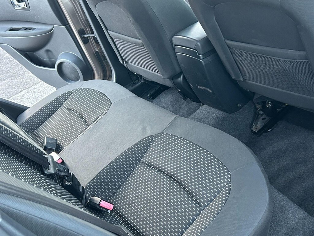 Used Nissan Qashqai 2009 for sale - 76642776: Photo 14