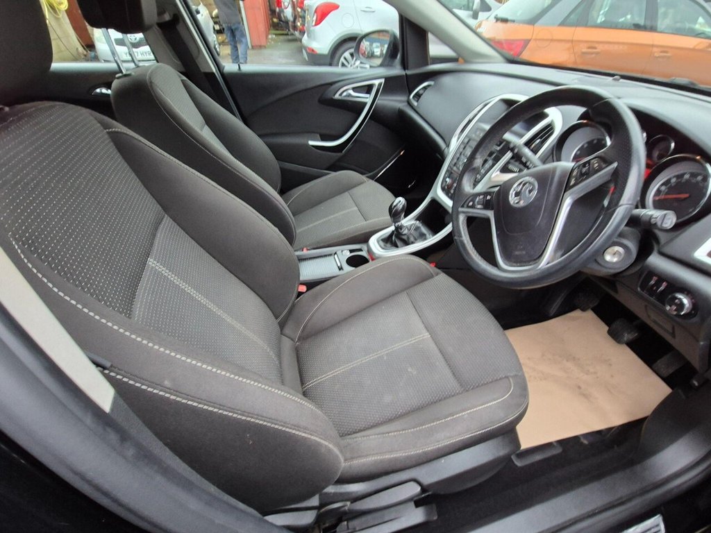 Used Vauxhall Astra 2011 for sale - 76724884: Photo 10