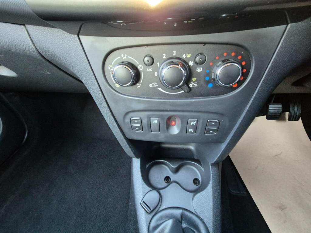 Used Dacia Logan MCV 2015 for sale - 76710987: Photo 20