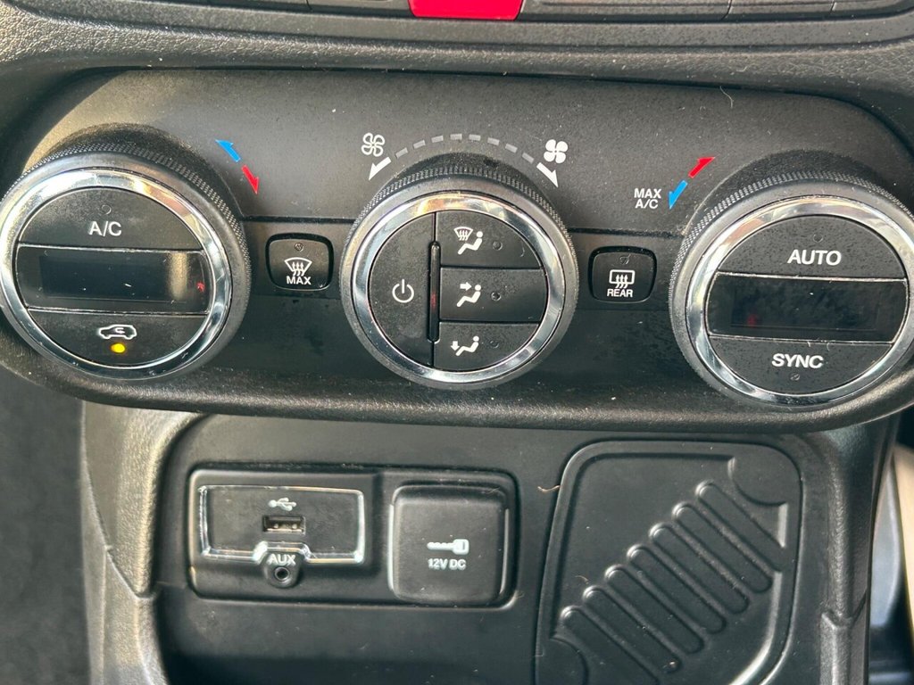 Used Jeep Renegade 2016 for sale - 76132663: Photo 22