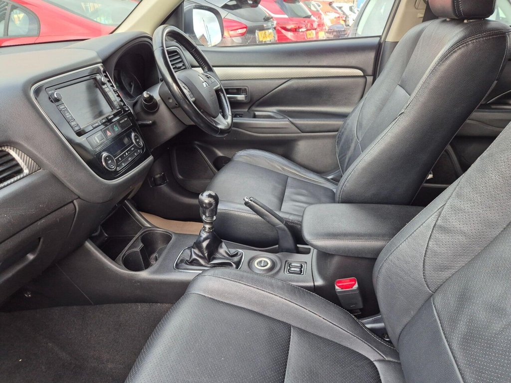 Used Mitsubishi Outlander 2014 for sale - 76396292: Photo 12