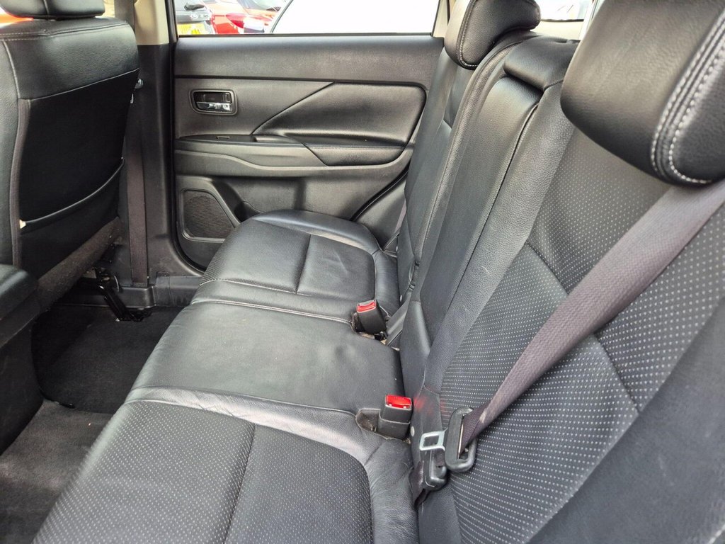 Used Mitsubishi Outlander 2014 for sale - 76396292: Photo 13