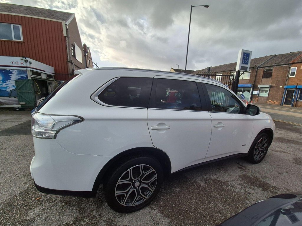 Used Mitsubishi Outlander 2014 for sale - 76396292: Photo 7