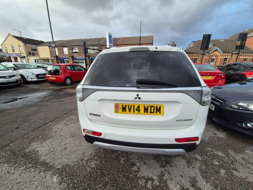 Used Mitsubishi Outlander 2014 for sale - 76396292: Photo 9