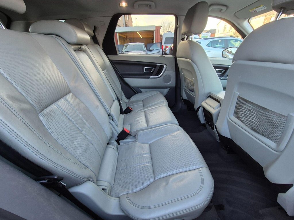 Used Land Rover Discovery Sport 2017 for sale - 76783825: Photo 18