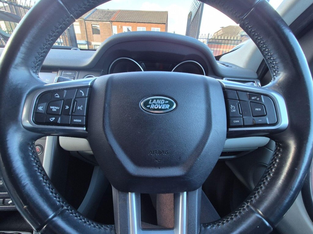 Used Land Rover Discovery Sport 2017 for sale - 76783825: Photo 24