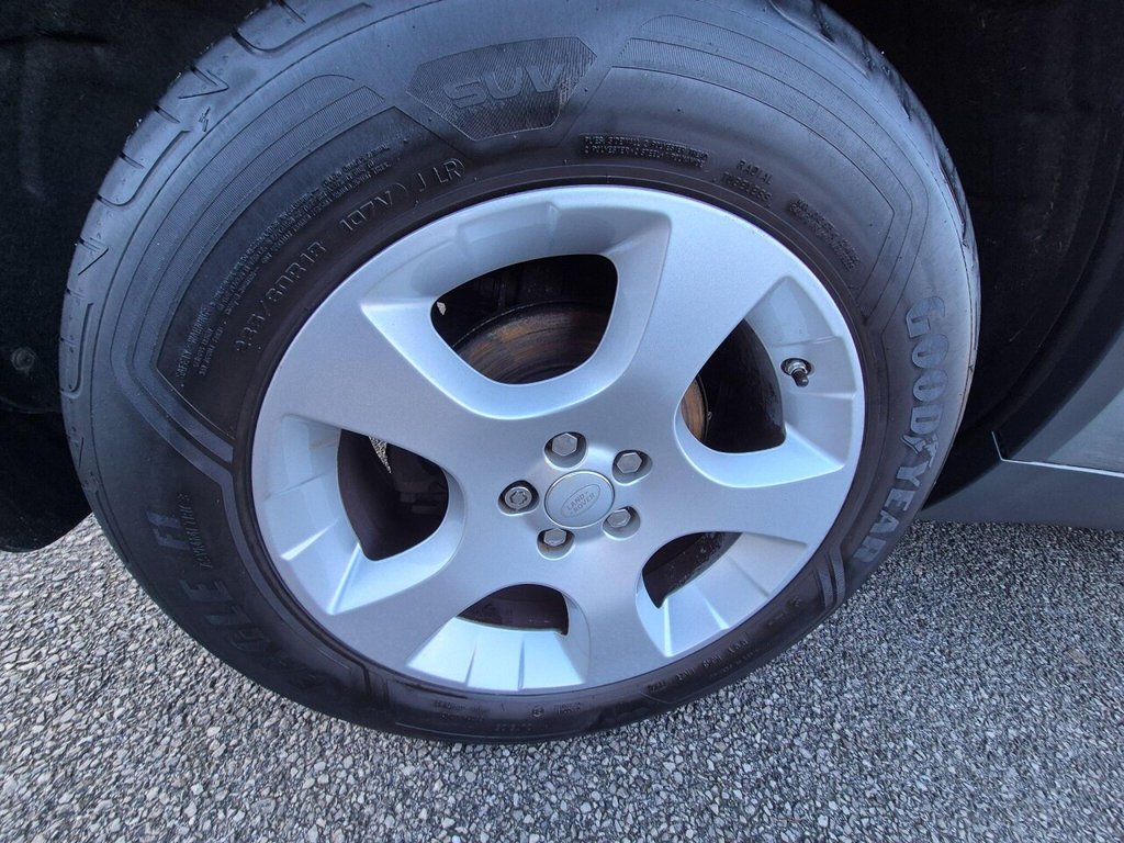 Used Land Rover Discovery Sport 2017 for sale - 76783825: Photo 27