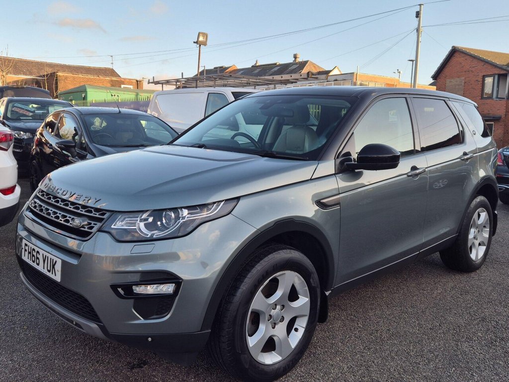 Used Land Rover Discovery Sport 2017 for sale - 76783825: Photo 3