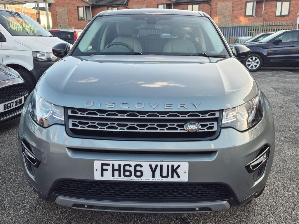 Used Land Rover Discovery Sport 2017 for sale - 76783825: Photo 4