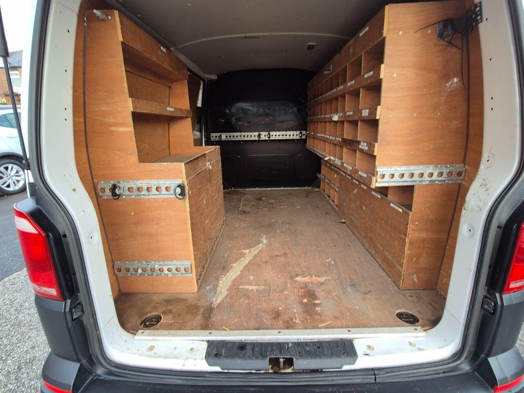 Used Volkswagen Transporter 2016 for sale - 76841467: Photo 12