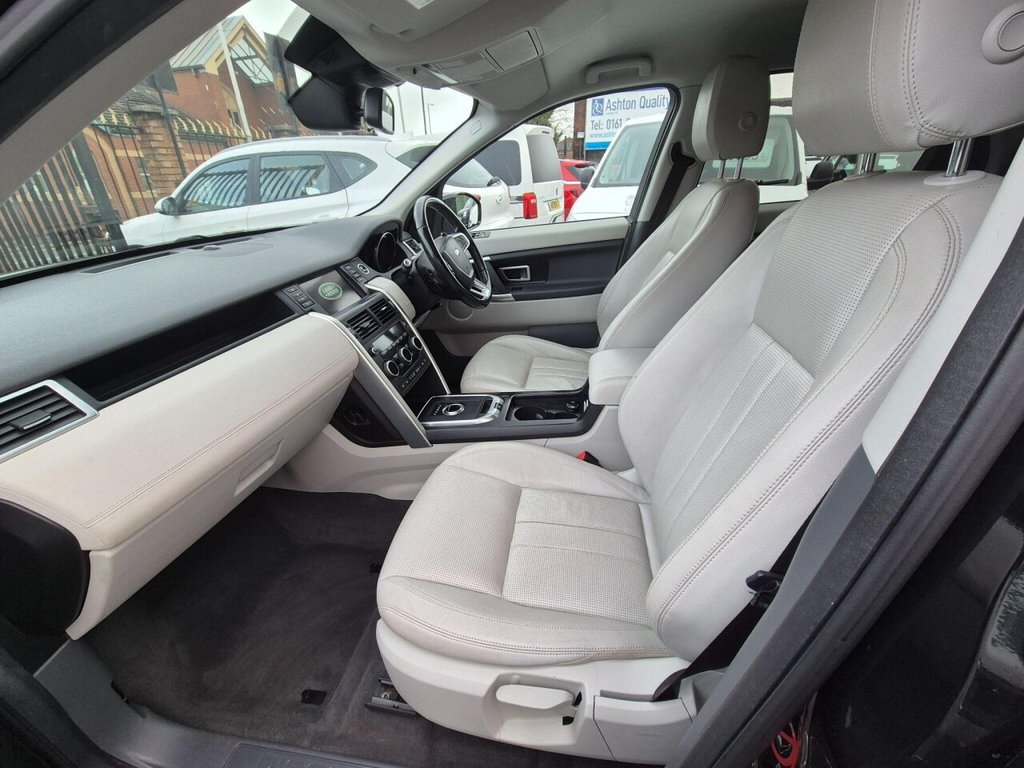 Used Land Rover Discovery Sport 2017 for sale - 76632196: Photo 13