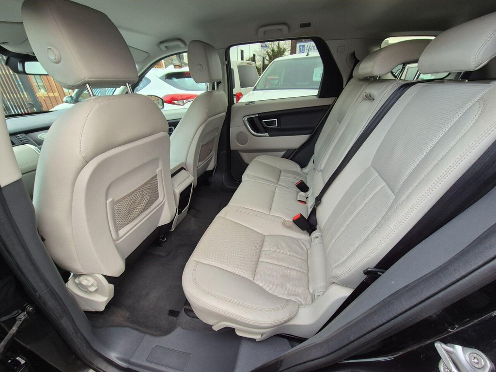 Used Land Rover Discovery Sport 2017 for sale - 76632196: Photo 14
