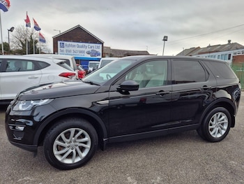 Land Rover - Discovery Sport